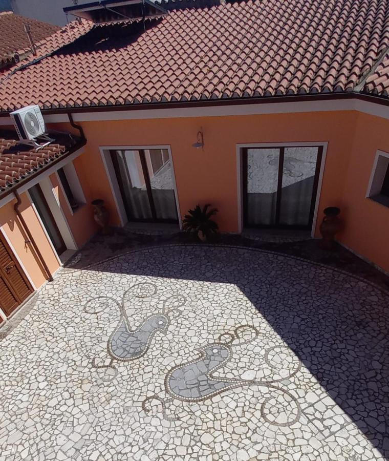 B&B Il Mandorlo San Vito  Eksteriør billede